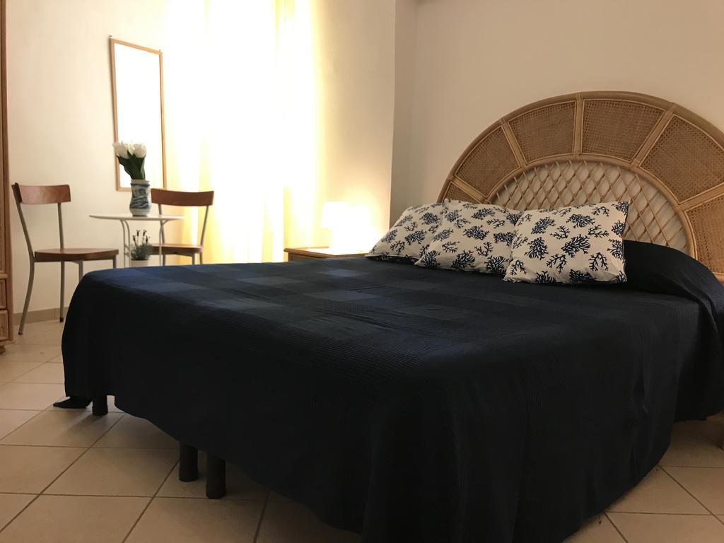 Clorinda - Immobilevante Ponza Exterior photo